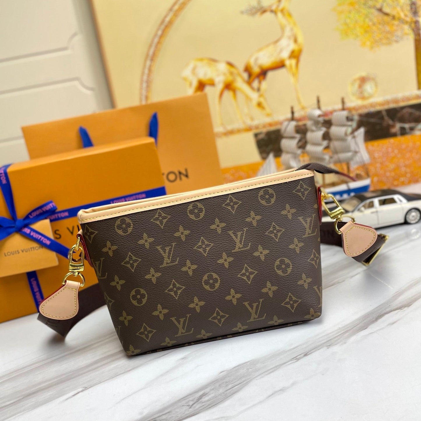 Lv Louis V 60435 Crossbody Bag 25cm