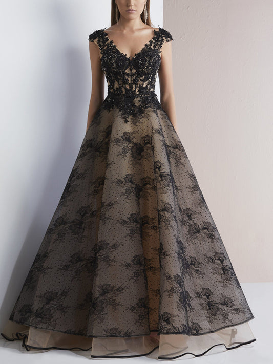 V-neck Lace Sleeveless Solid Color Maxi Dress