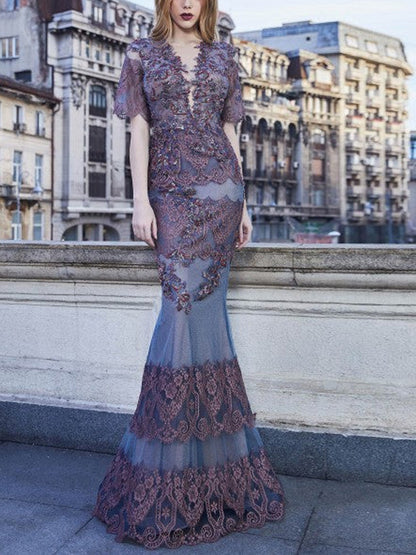 V-neck Lace Solid Color Maxi Dress