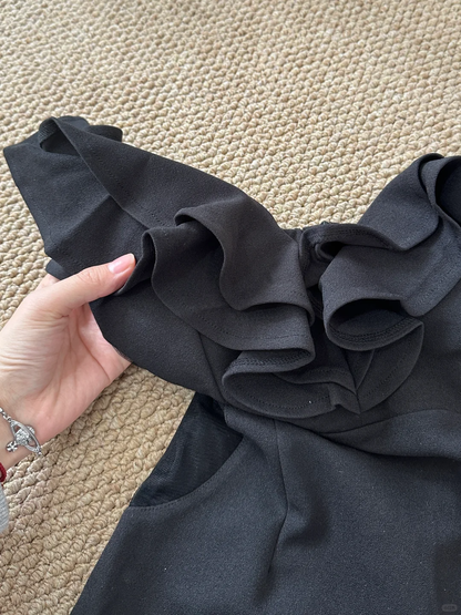 Red/Black Fashion Elegant Ruffle Neckline Short Satin Homecoming Dress Prom Dress Evening Dress Party Dress Ball Gown gh4043