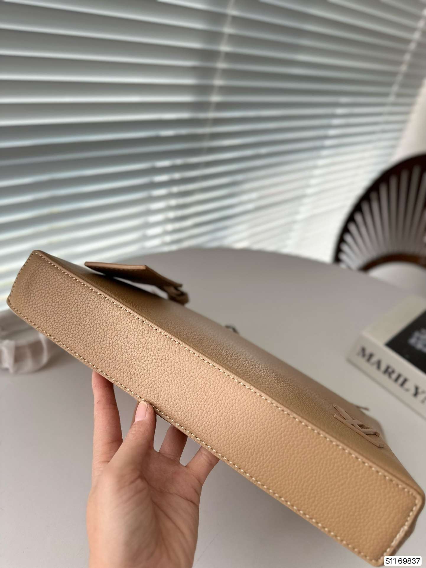 Lv CLUTCH BAG