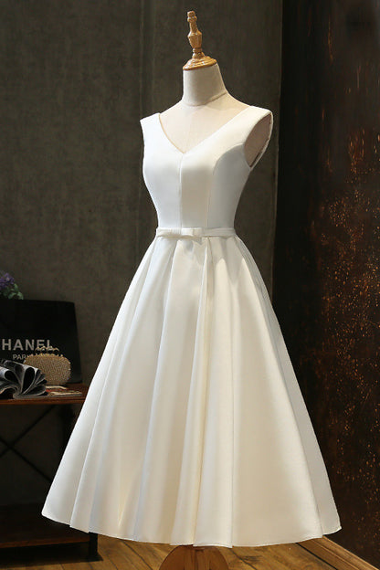 loveedsTM-Banquet travel photography satin studio white dress