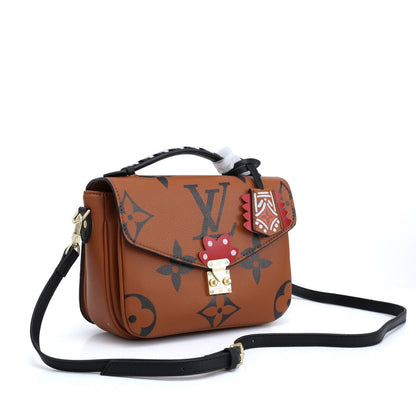 Louis Vuitton Crafty Pochette Metis Black