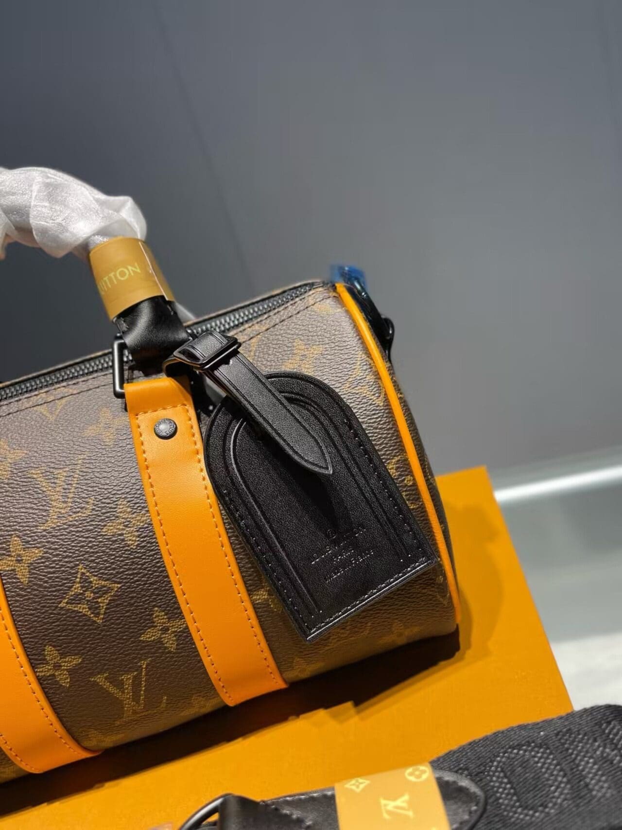 Louis Vuitton M46687 Keepall Bandoulière 25