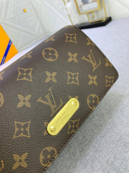 Louis Vuitton Wallet On Chain Lily