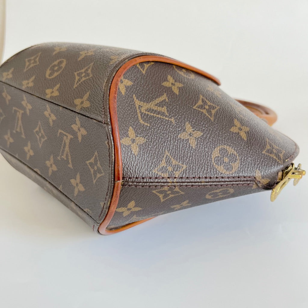 Louis VuittonEllipse PM Hand Bag