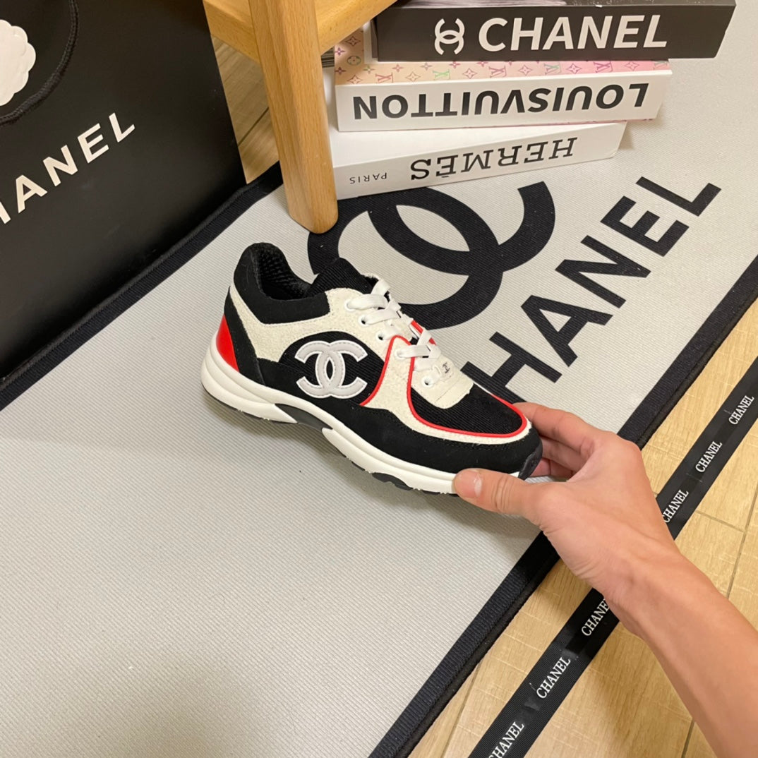 Luxury  Sneaker  CHL 067