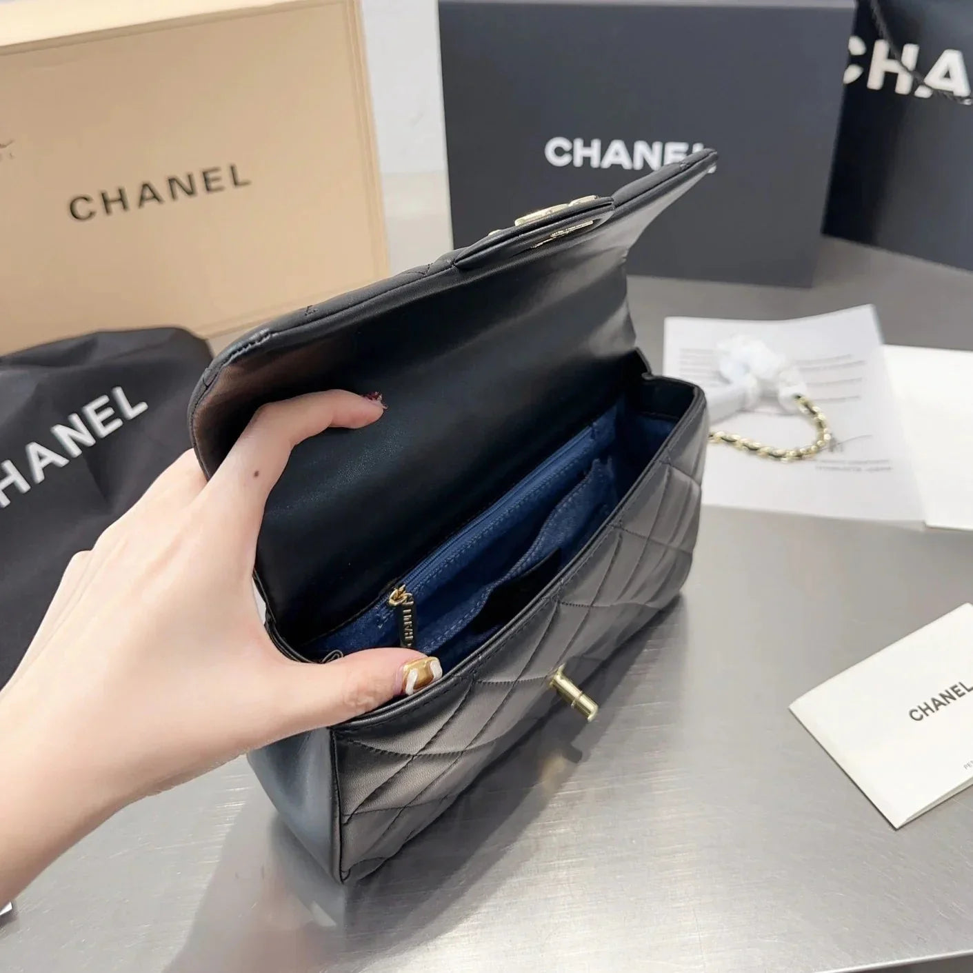 CL lambskin textured diamond embroidery bag