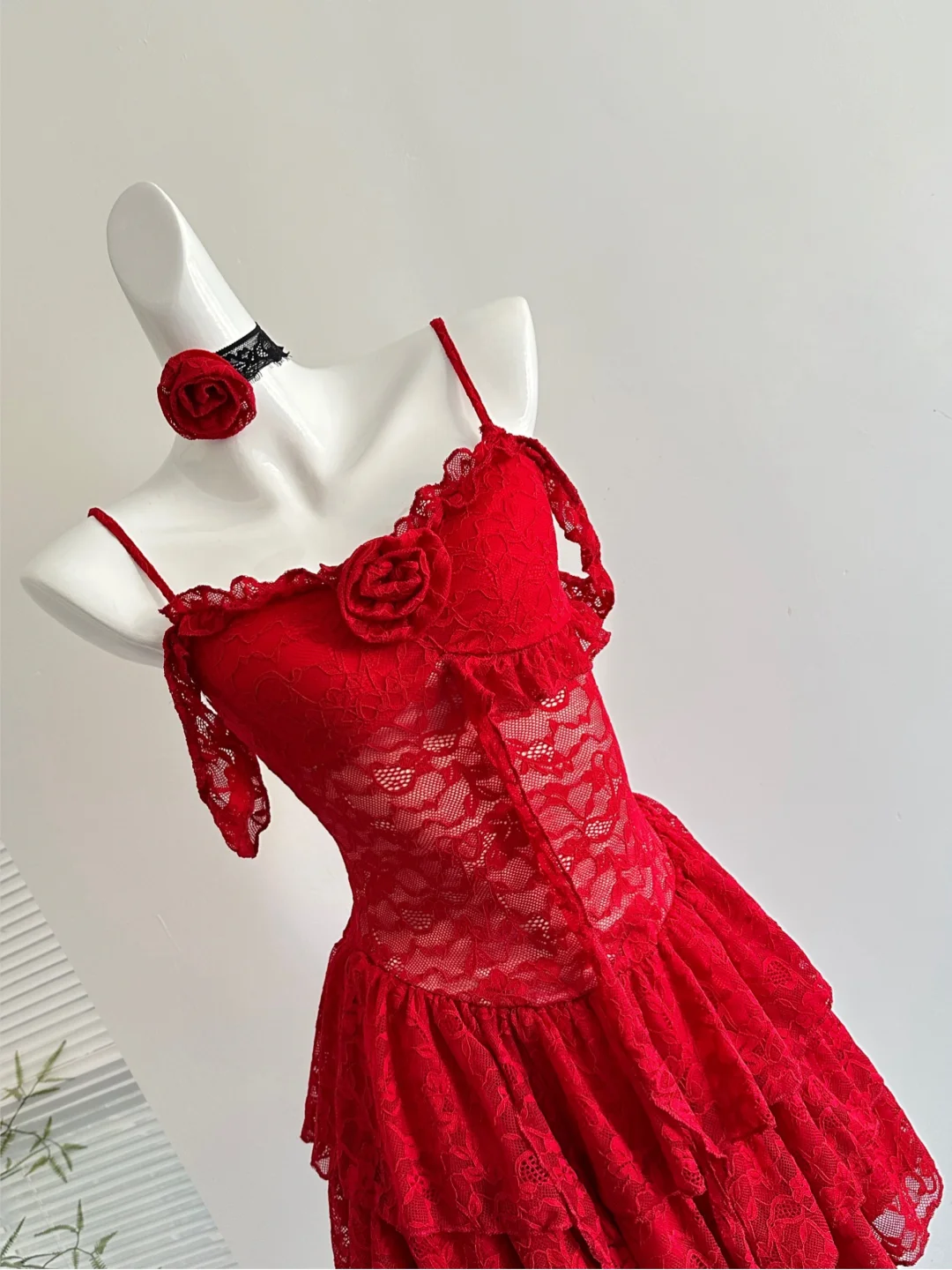 Stylish Red Lace Layered Homecoming Dress Spaghetti Strap Cocktail Dress Party Dress  S322
