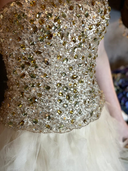 Ivory white gorgeous beautiful vintage long tulle yellow crystal beaded princess style fluffy ball gown evening dress party dress gh4796