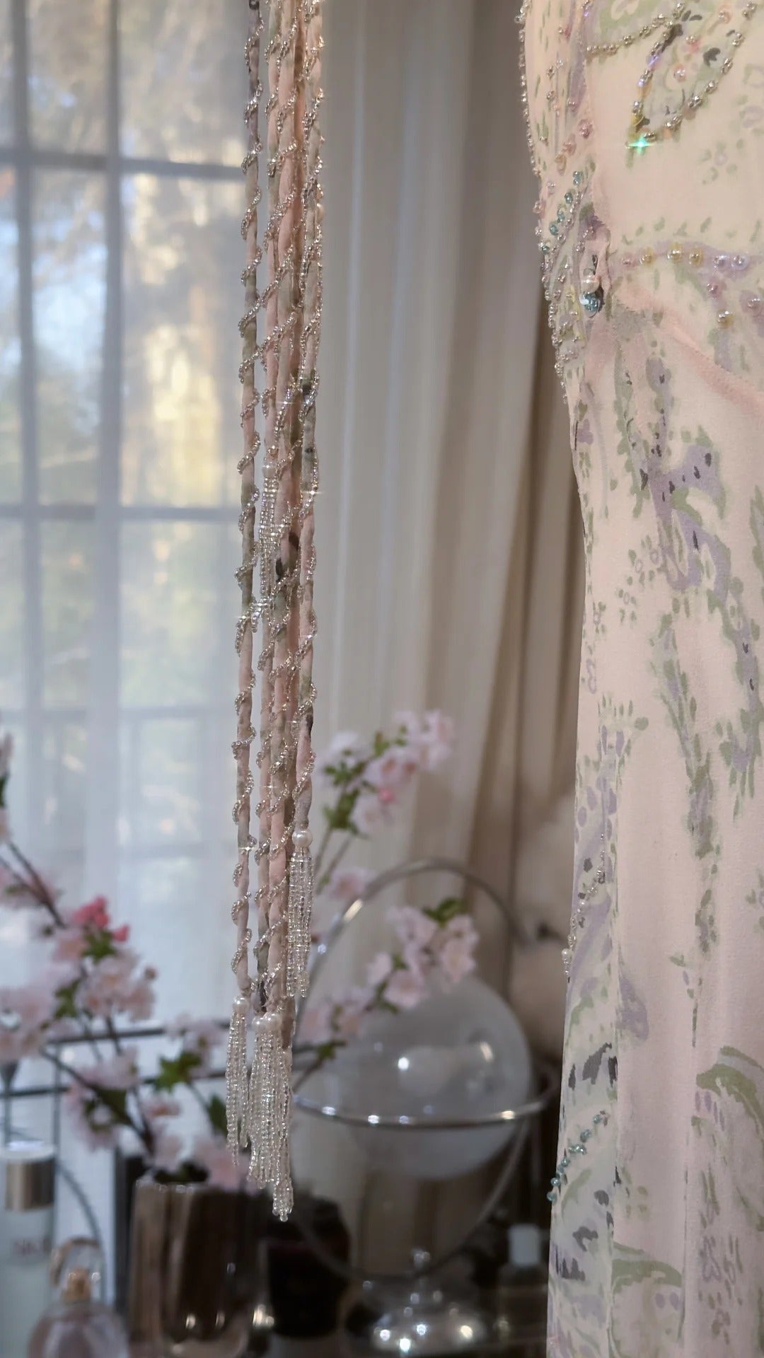 Pink Romantic Fashion Elegant Exquisite Beaded Spaghetti Straps Long Tulle Chiffon Ruffle Ball Gown Evening Dress Party Dress gh4057