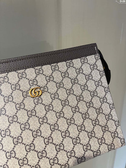 Gucci 1955 Horsebit Pouch Clutch Bag