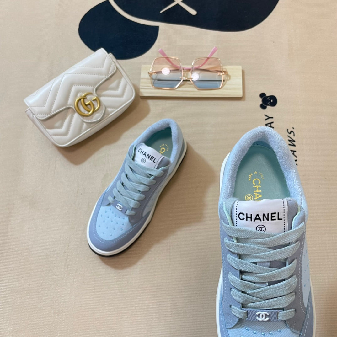 Luxury  Sneaker  CHL 050