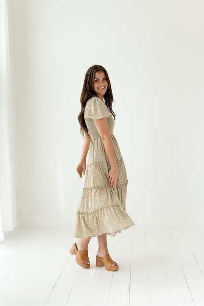 loveedsTM-Quinn Smocked Floral Dress