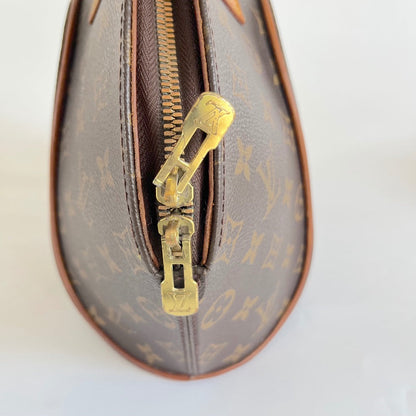 Louis VuittonEllipse PM Hand Bag