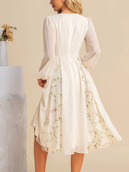 Pleated V-Neck A-line Chiffon Lace Midi Dress