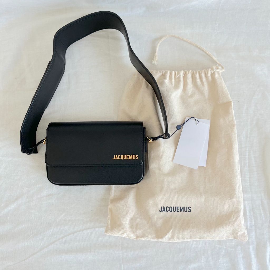 Jacquemus Le Carinu shoulder bag