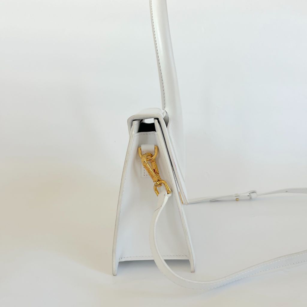 Jacquemus Le Grand Chiquito white leather bag