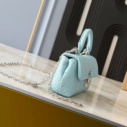 LOUIS VUITTON NANO MADELEINE BLUE 21CM M12211