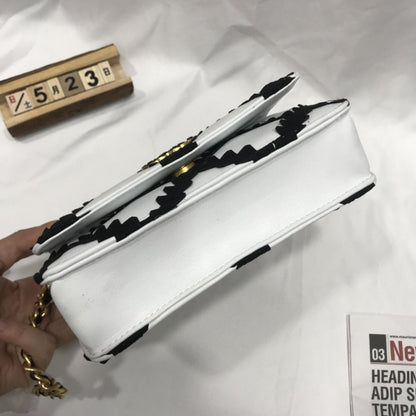 Chanel 19 Flap Bag In Calfskin Crochet White & Black