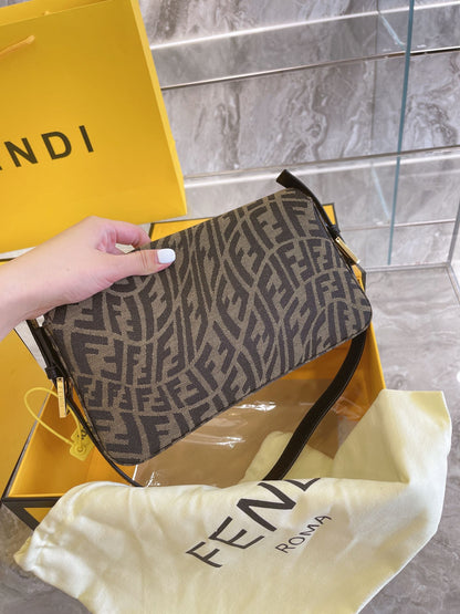 Fendi Women Baguette 1997 Brown