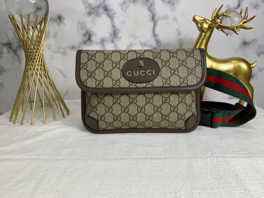 Gucci GG Supreme Belt Bag