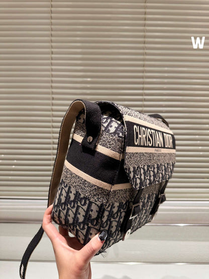 Women DIOR 30 Montaigne Avenue Bag