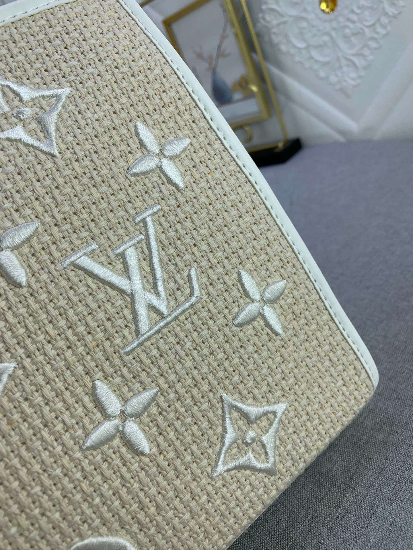 LV Soft Trunk White Taurillon Monogram