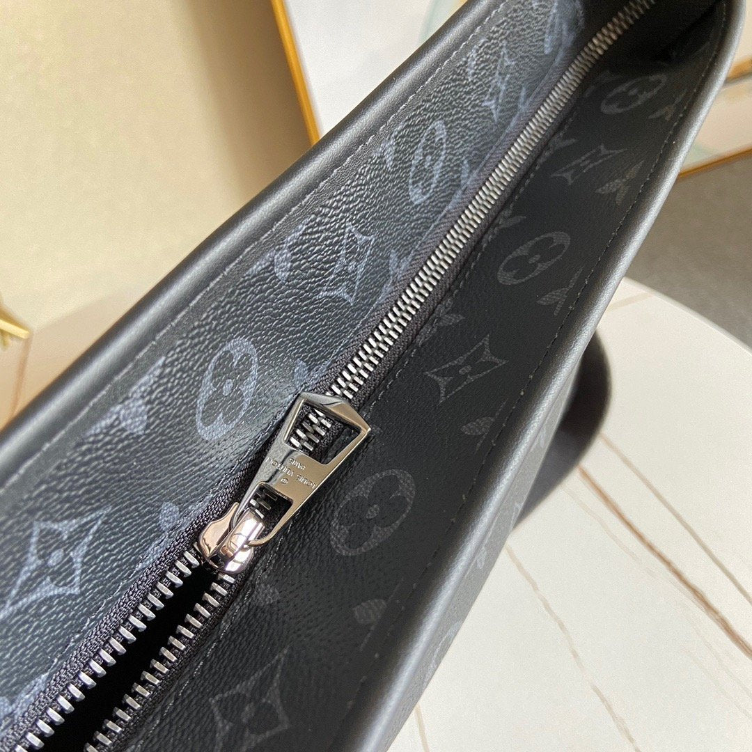 Louis Vuitton Monogram Eclipse