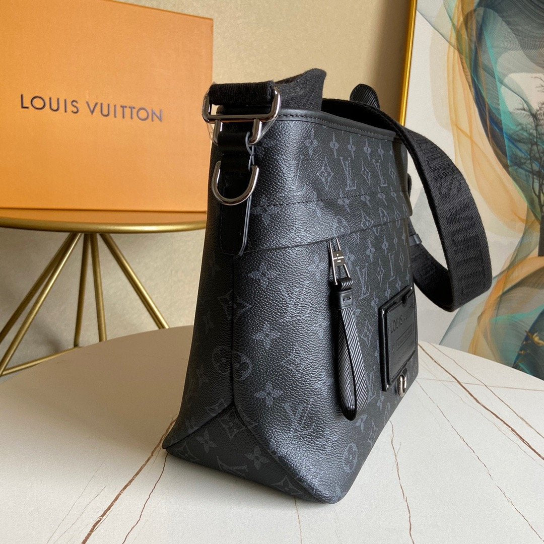 Louis Vuitton Monogram Eclipse