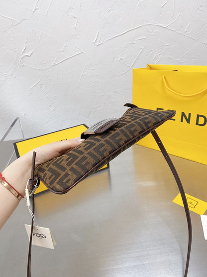 Fendi Pre-Owned 1990-2000s Baguette shoulder bag