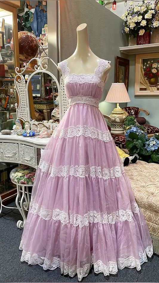 Pink Elegant Exquisite Lace Long Layered Chiffon Ball Gown Evening Dress Wedding Guest/Birthday Party Dress gh4129