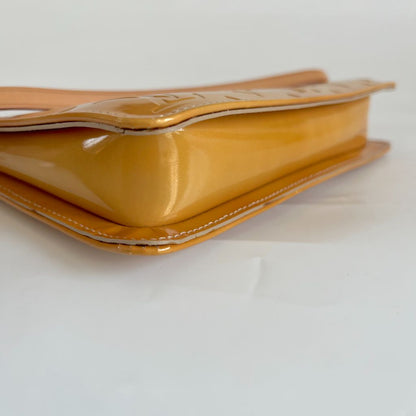 Louis Vuitton gold monogram vernis Lexington pochette