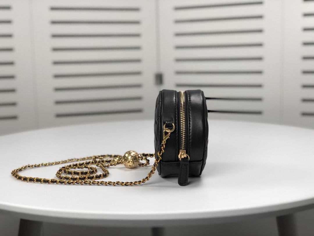 Chanel Clutch with Chain Black