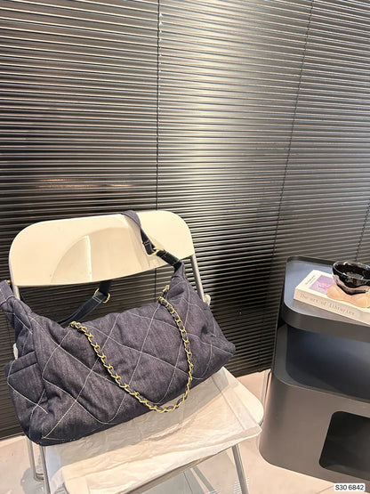 CHANEL Hobo Bag Crossbody Fashion Shoulder Bag