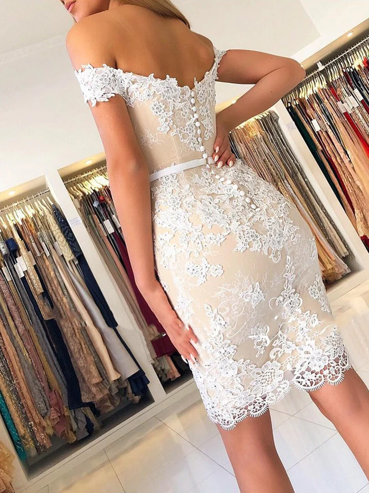 Off-Shoulder Sheath Lace Sexy Short Homecoming Dresses SH582