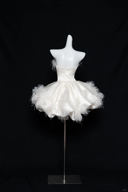 Sweet White Satin Lace Appliques Strapless A Line 18th Birthday Outfits Homecoming Dress S810