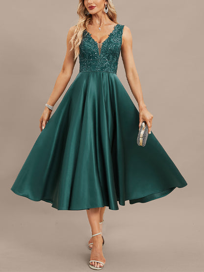 V-Neck Sleeveless Solid Color Lace Midi Dress
