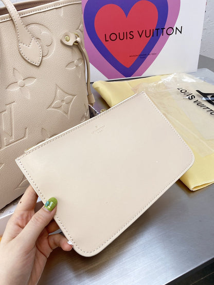 Louis Vuitton Neverfull