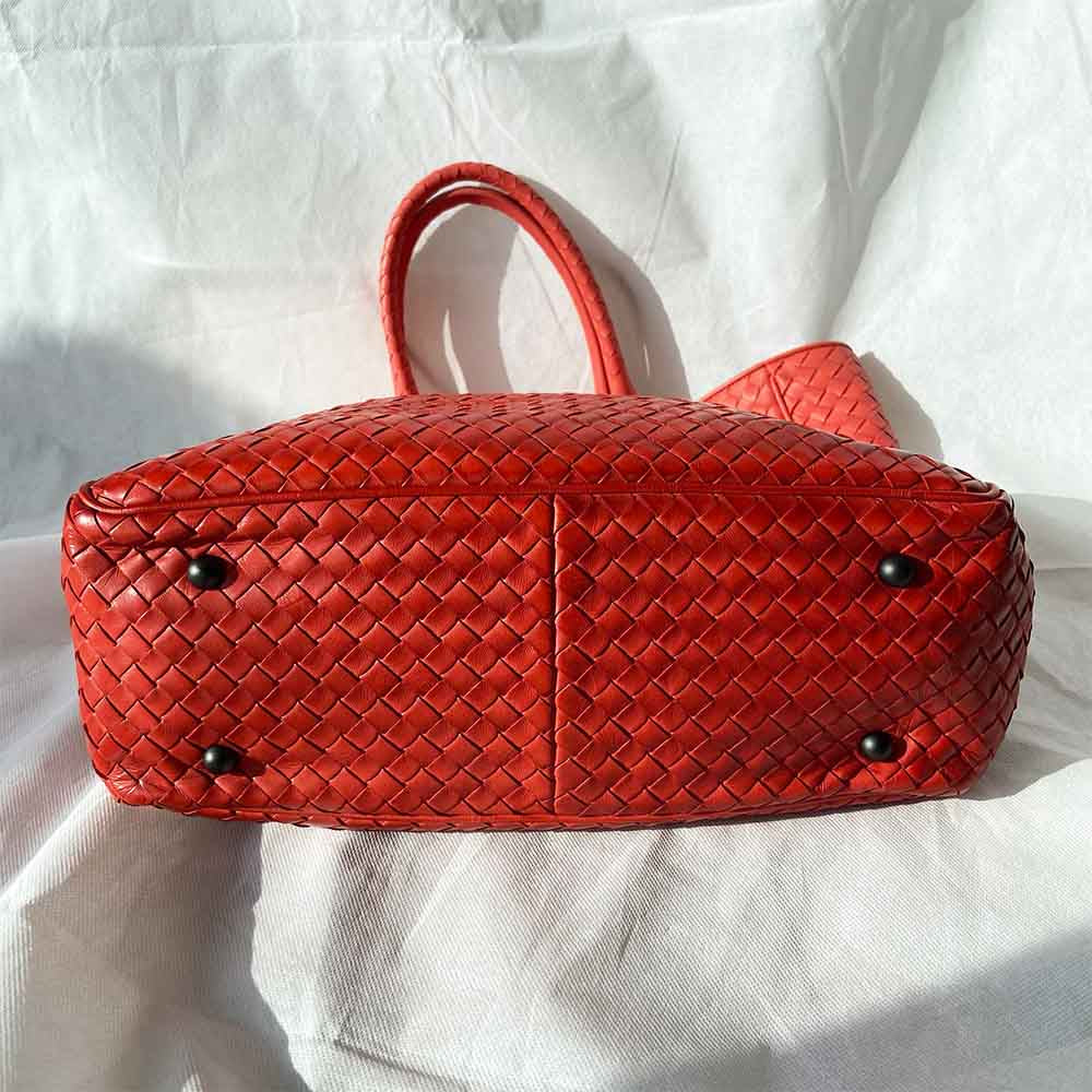 Bottega Veneta Red/Orange Ombre Tote Bag