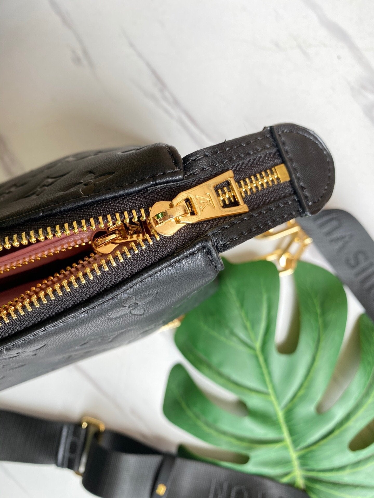 LV LOUIS VUITTON COUSSIN BB BAG