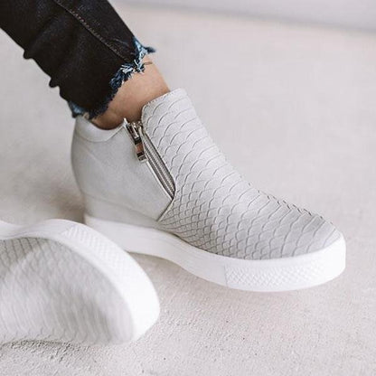 Wedge sneakers
