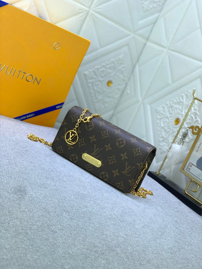 Louis Vuitton Wallet On Chain Lily