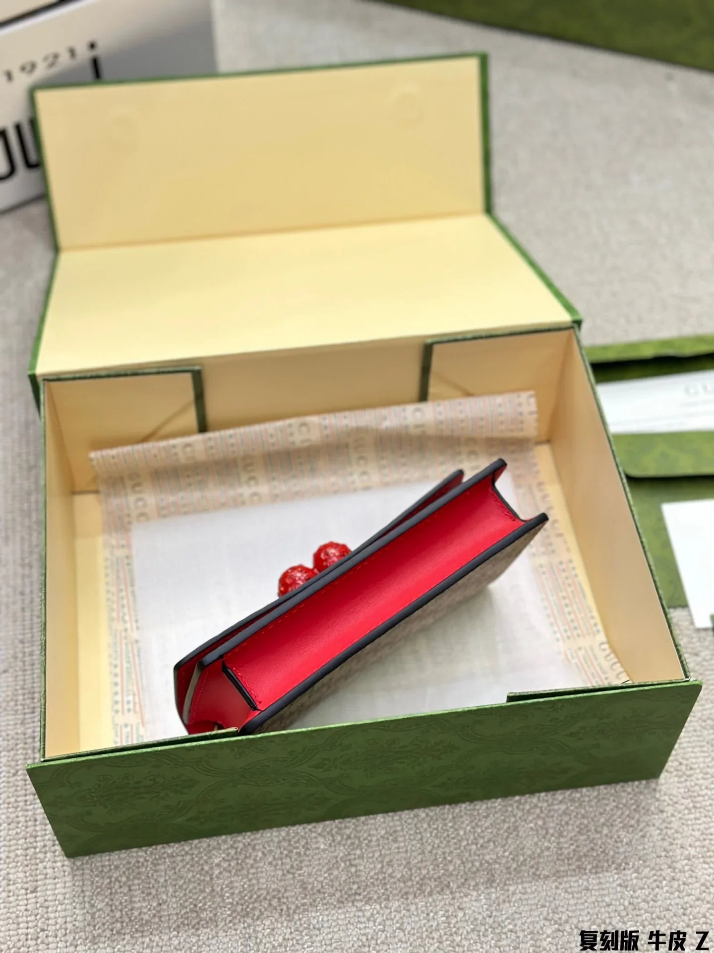 Gucci Cherry Bag Three-Dimensional Rhinestone Shoulder Bag