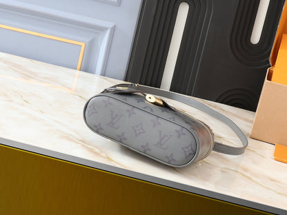 Louis Vuitton LV Vanity Chain Pouch Shoulder Bag 19×11.5×6.5cm