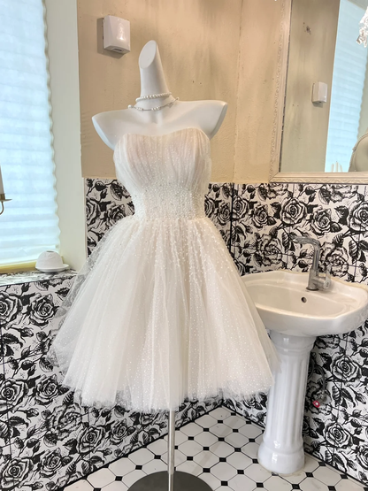 White Ball Gown Sweetheart Neck Beaded Tulle Short Homecoming Dress Birthday Dress SH3858