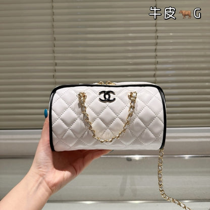 CHANEL CLUTCH WITH CHAIN WHITE AND BLACK 18CM  AP4515 B19460 NAFJQ