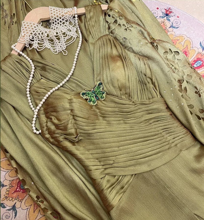 Green Vintage Elegant Butterfly Fashion Long Ruffled Satin Prom Dress Evening Gown Graduation Gown gh4258