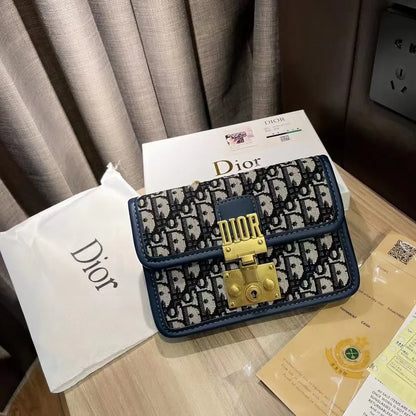 Dr addict chain embroidered presbyopia bag