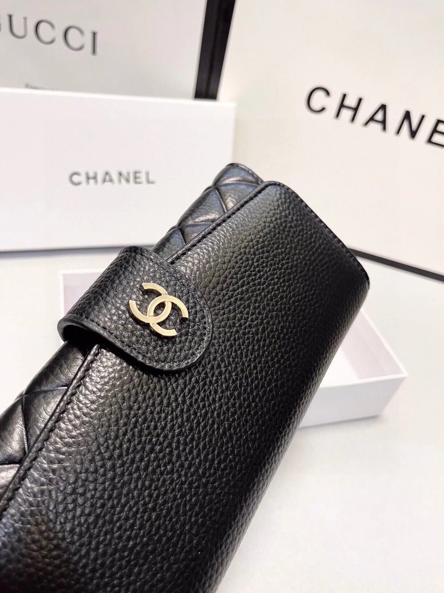 CHANEL Leather Bifold Wallet Classic In Black 19x10cm